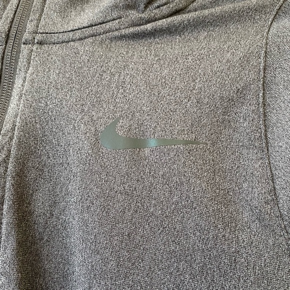 Nike Hoodie Jacket - Picture 2 of 5